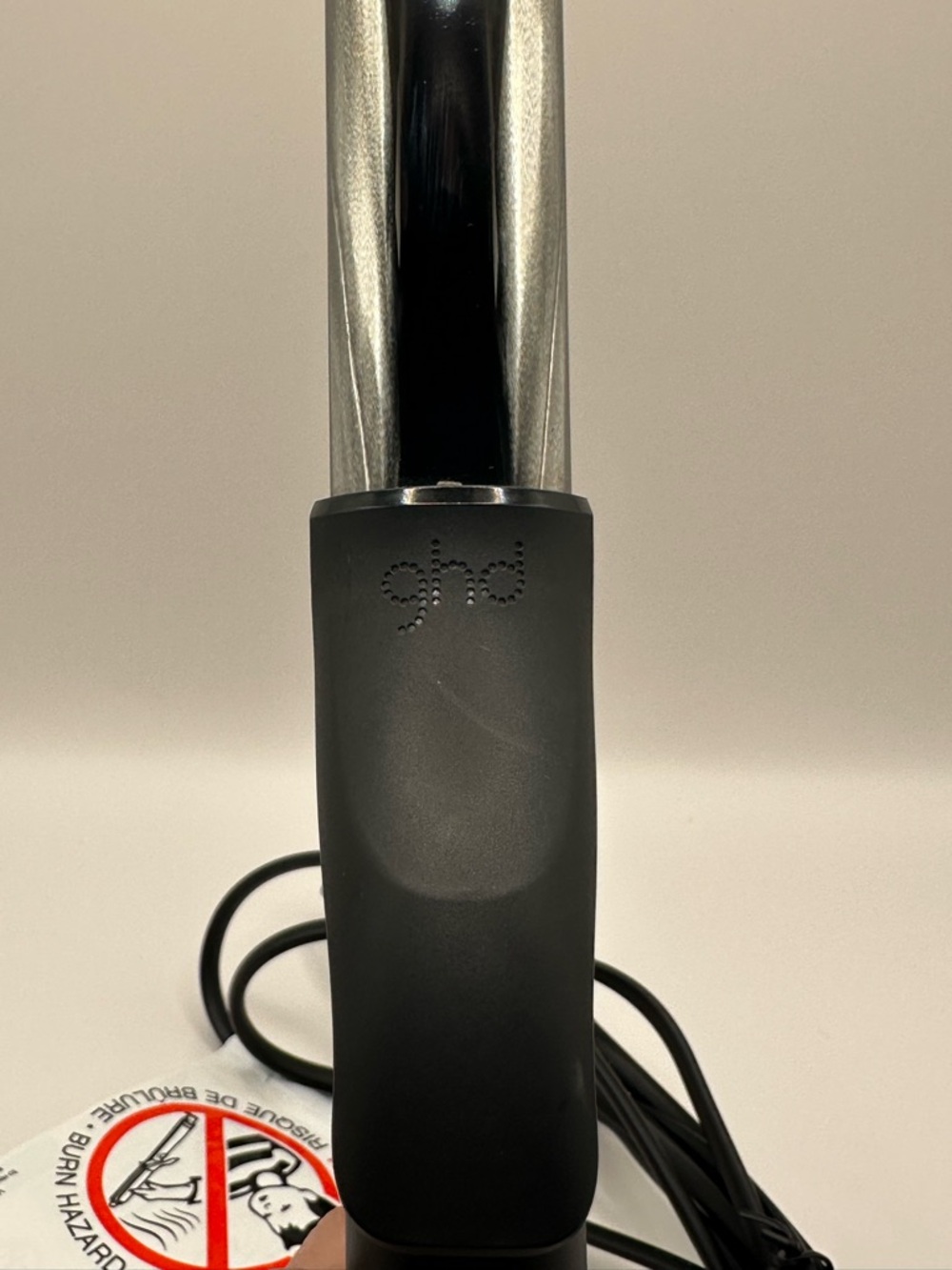 ghd Metallic Silver and Black Curling Iron - Picture 5 of 6